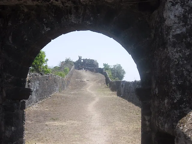 Trek to Korlai Fort,Alibag