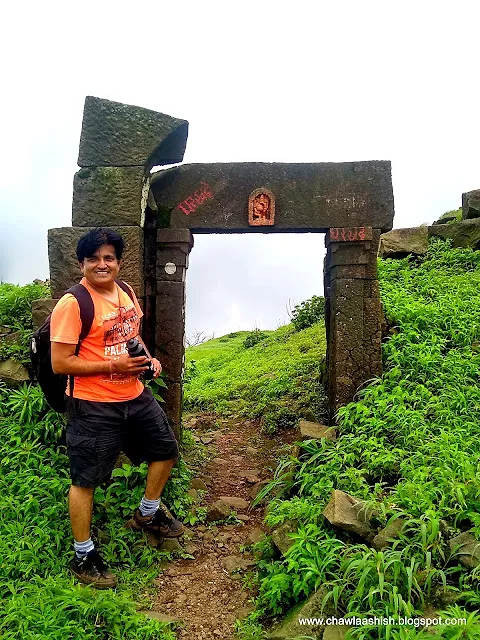 Manikgad Trek