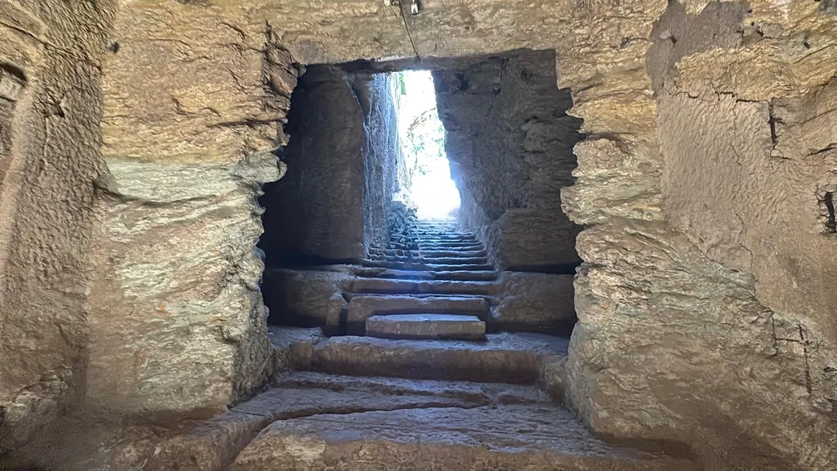A Short Trip to Jogeshwari Caves Mumbai – Hidden History in the Heart of the City