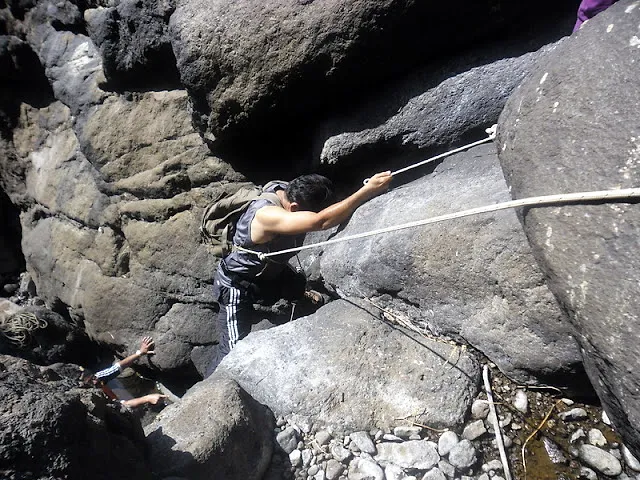 Trek from Samrad -Sandhan valley-Karoli Ghat-Ratangad-Ratanwadi