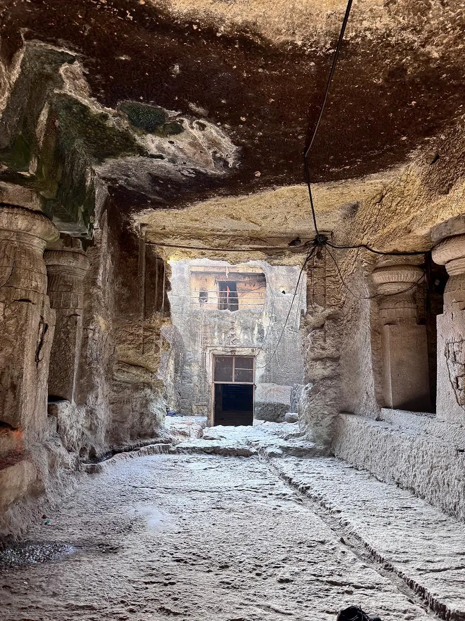 A Short Trip to Jogeshwari Caves Mumbai – Hidden History in the Heart of the City