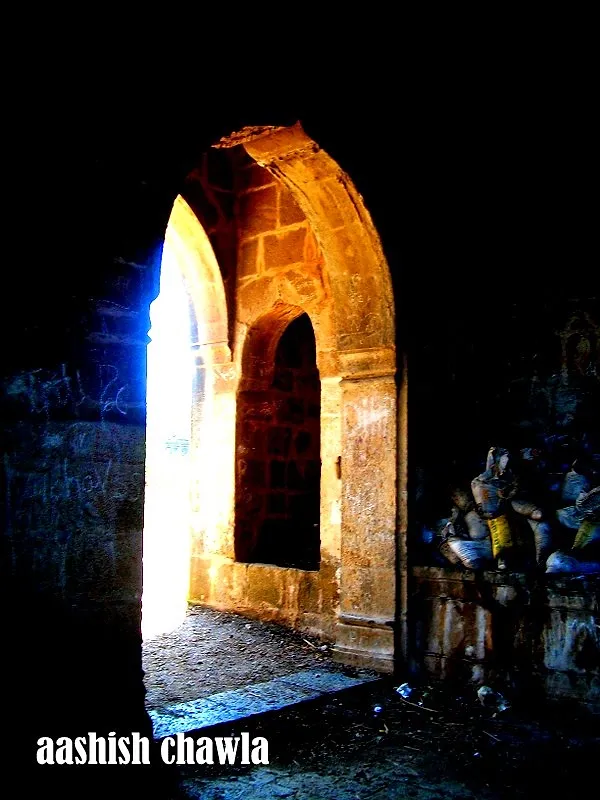 Arnala Fort