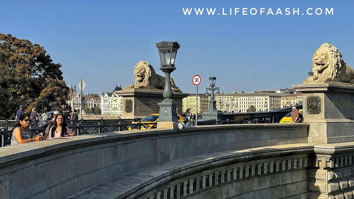 The Chain Bridge | Hungarian Parliament | A day in Budapest