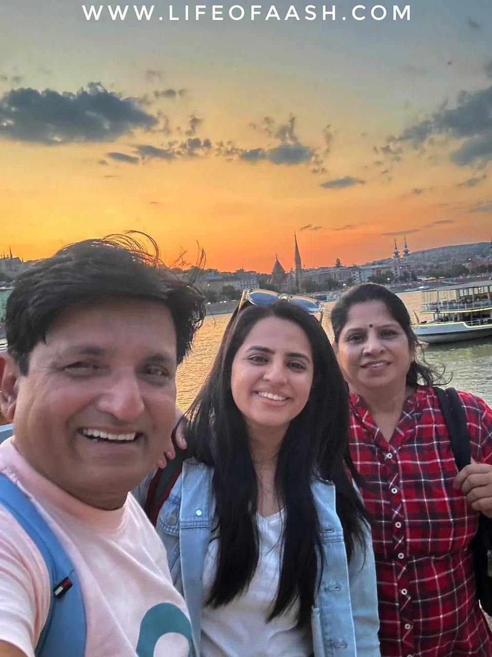 The Chain Bridge | Hungarian Parliament | A day in Budapest