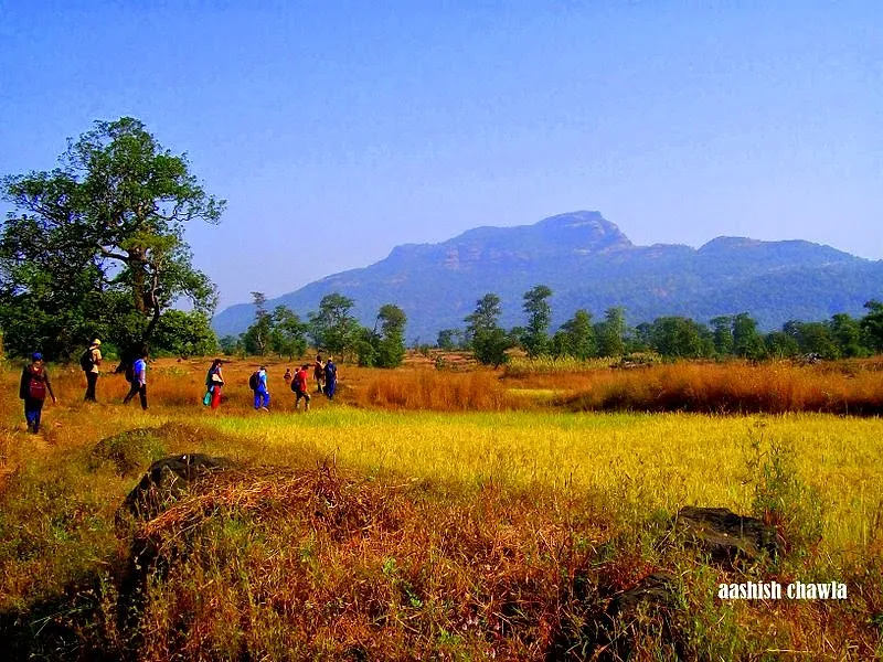 Tak Mak Fort Trek