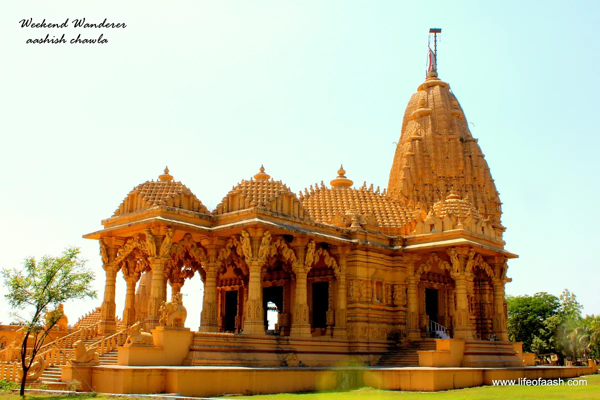 जैन मंदिर भिलाड़, गुजरात