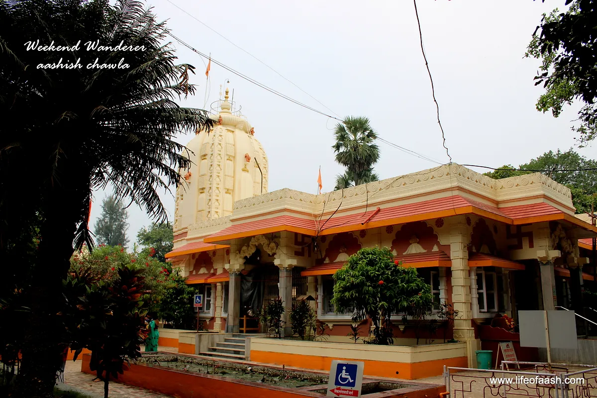 Two Lakes, Two Temples and a Beach | Part 2