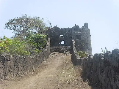 Trek to Korlai Fort,Alibag