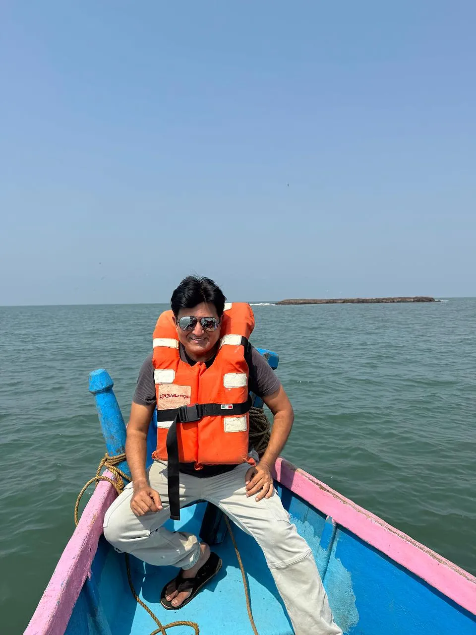 Konkan Road Trip Part 3: Harnai Fish Market & Suvarnadurg Fort – Hidden Gems of Dapoli