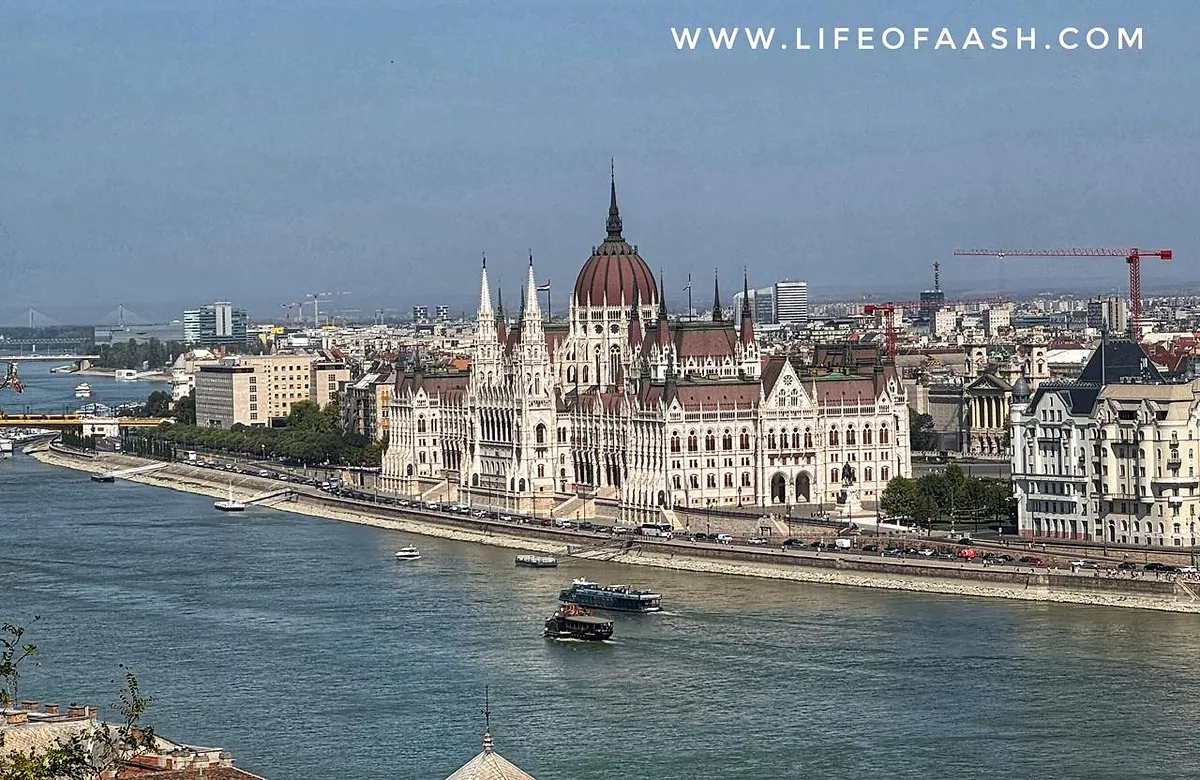 The Chain Bridge | Hungarian Parliament | A day in Budapest