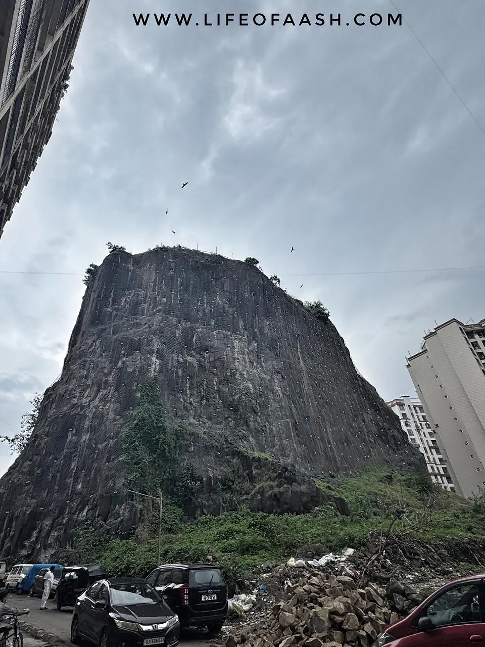 Monolith in the Mumbai City: Gilbert Hill & My Half-Ticket Adventure